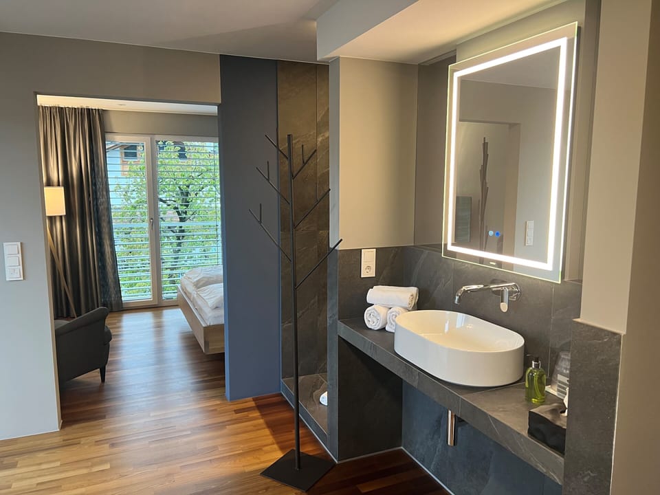 Suite, Non Smoking, Pool View | Hypo-allergenic bedding, minibar, in-room safe, individually decorated