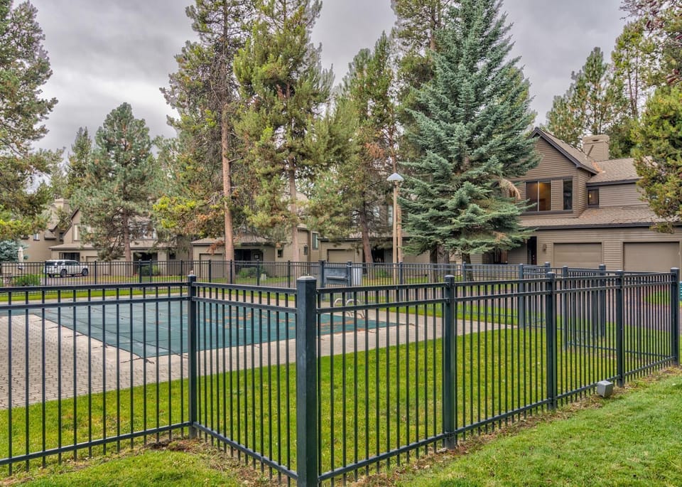 Eaglewood Condo 8 House in Sunriver