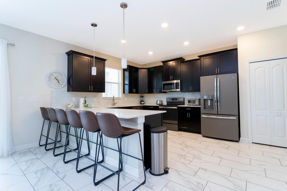House, Multiple Beds (1520 FD 6BR Luxury Villa Pool, Game R) | Private kitchen | Oven, dishwasher, cookware/dishes/utensils, dining tables