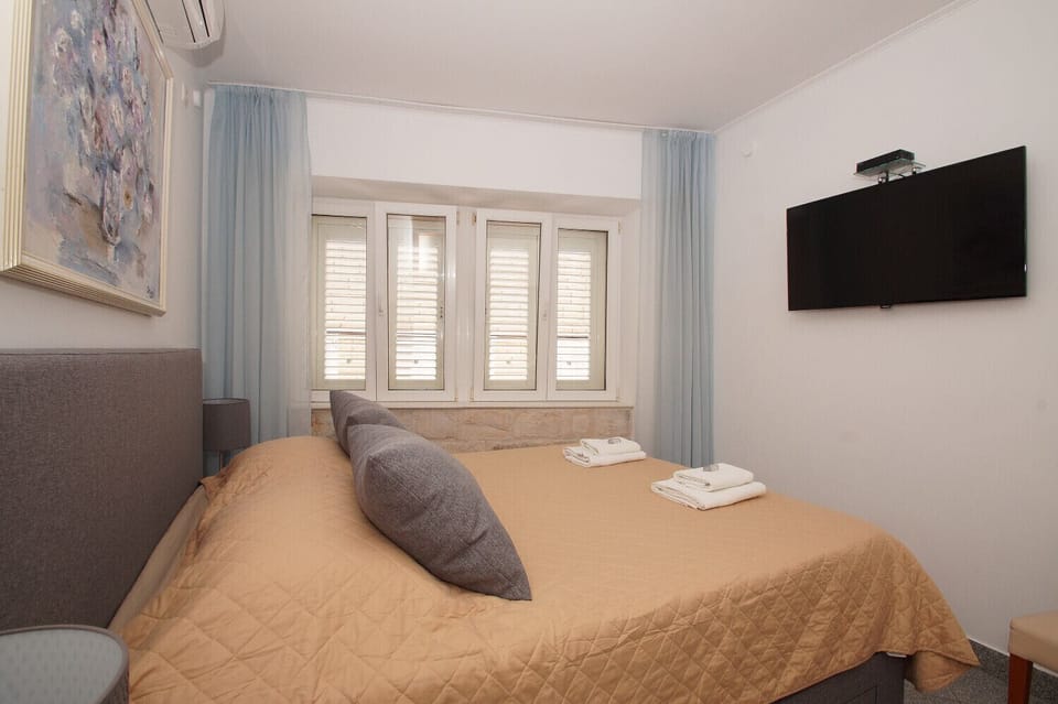 Studio | Desk, soundproofing, free WiFi, bed sheets