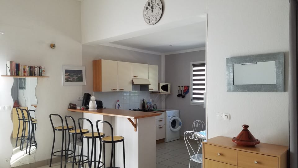 Superior Cottage (Gîte Vanessa 3 étoiles) | Shared kitchen | Highchair