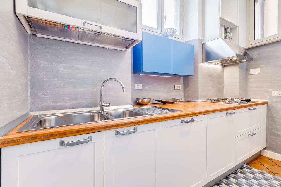 Apartment, 3 Bedrooms, Terrace | Private kitchen | Full-size fridge, oven, stovetop, dishwasher