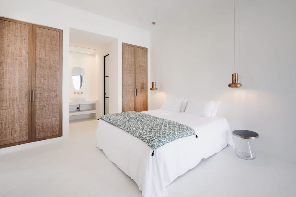 Koukoumi Suite with Veranda & Hot Tub | Premium bedding, pillowtop beds, minibar, in-room safe