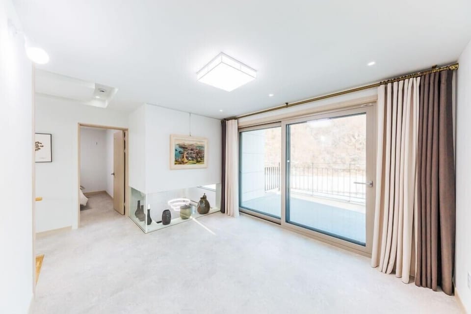 Room (Nine to zero) | 1 bedroom, free WiFi, bed sheets