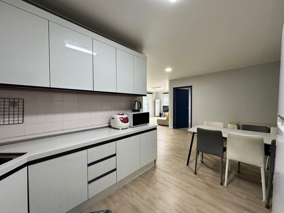 Room (Private) | 1 bedroom, free WiFi, bed sheets