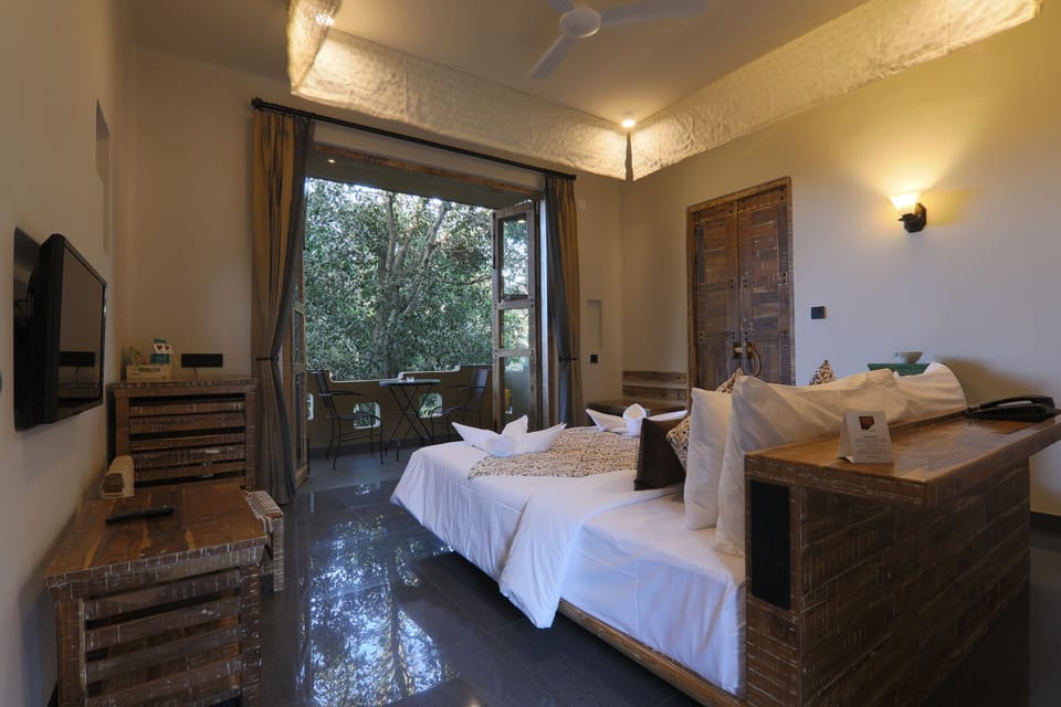 Premium Room With Balcony | Frette Italian sheets, premium bedding, pillowtop beds, free minibar