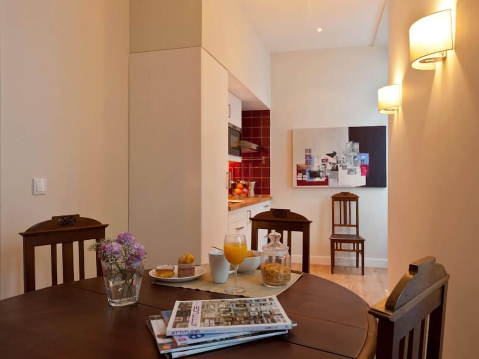 Deluxe Suite | Private kitchenette