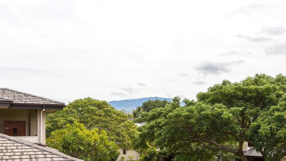 House, Multiple Beds, Mountain View (Villages At Mauna Lani 621) | Property grounds