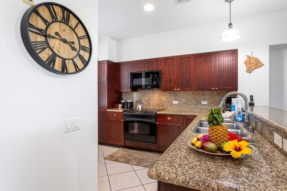 Villa, 1 King Bed with Sofa bed, Golf View (Fairway Villas Waikoloa J21) | Private kitchen