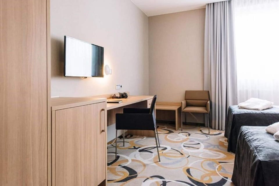 Minibar, in-room safe, desk, laptop workspace