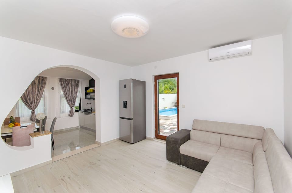 Apartment (A1) | Living room