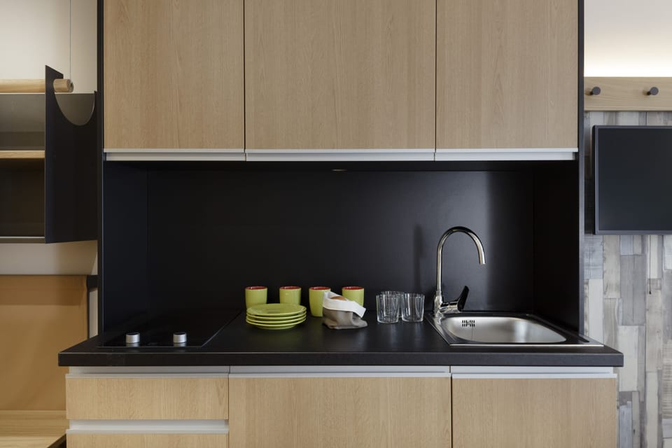 Grand Apartment | Minibar, in-room safe, desk, laptop workspace