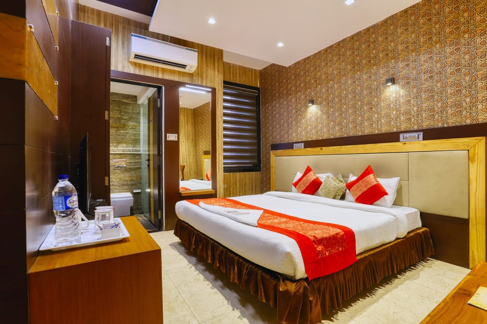 Soundproofing, WiFi (free)