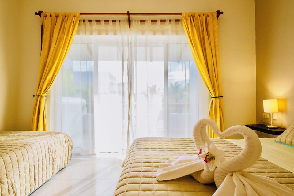 Room, 2 Bedrooms, Balcony, Garden View | 2 bedrooms