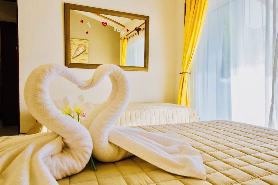 Room, 2 Bedrooms, Balcony, Garden View | 2 bedrooms