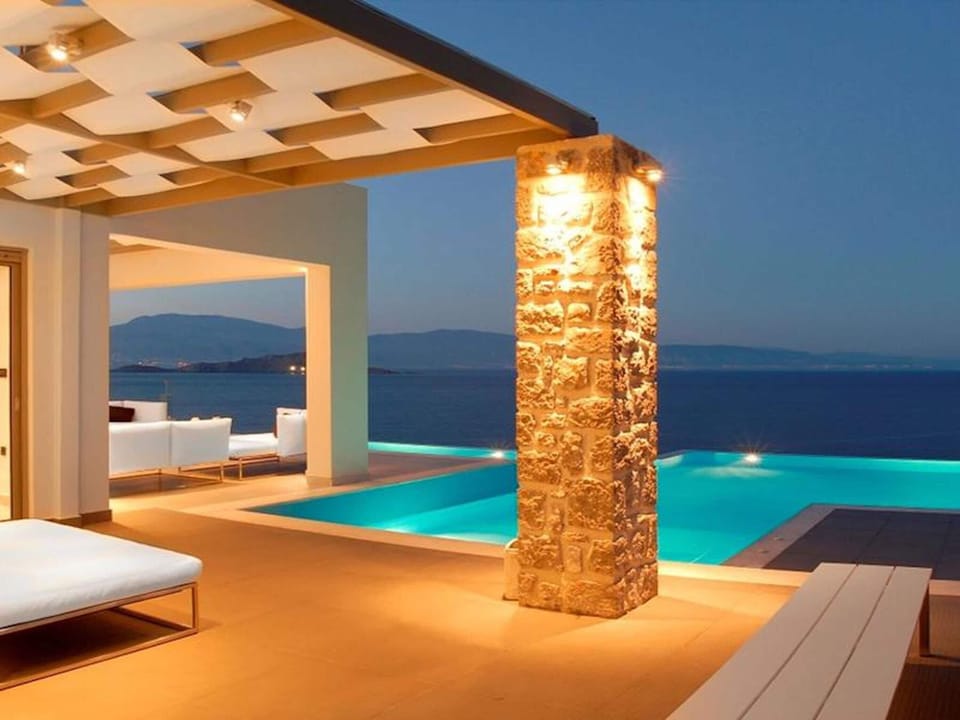 Villa, 4 Bedrooms, Smoking, Private Pool | Exterior