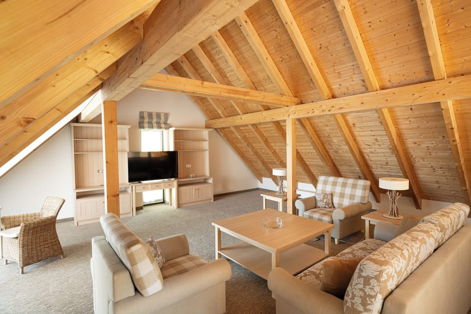 Standard Villa, 1 Bedroom, Lake View | Living area | Flat-screen TV