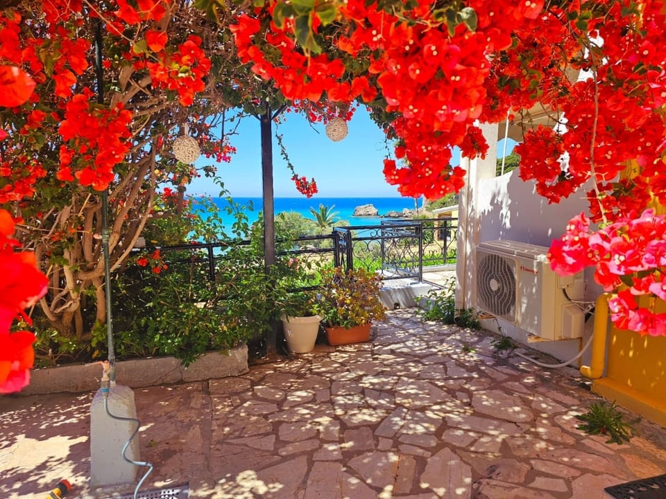 Apartment, 1 Bedroom, Smoking, Garden View | Garden