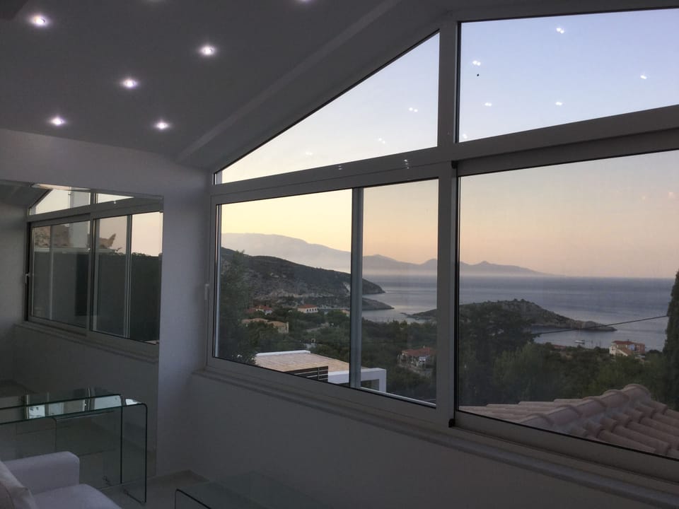 Villa, 1 Bedroom, Smoking, Private Pool | Interior