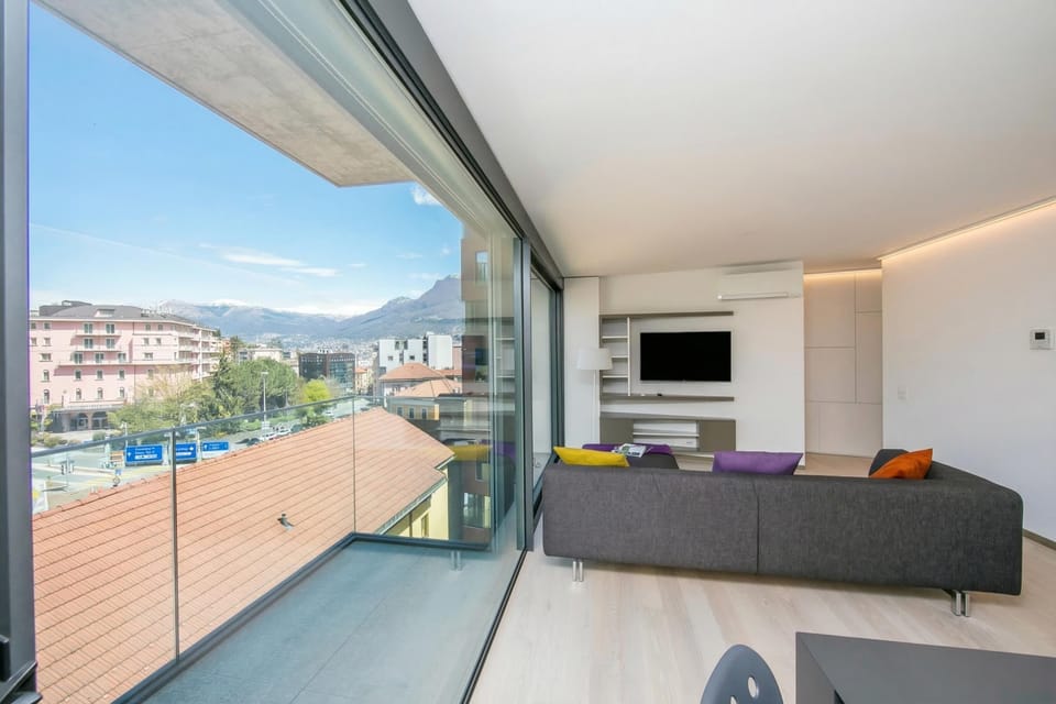 Family Apartment, 1 Bedroom, Balcony (Urban Flat Paradiso) | Balcony