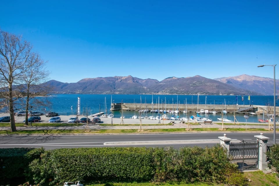 Family Apartment, 2 Bedrooms, Balcony, Lakeside (Residenza Gardenia - Lake View) | Miscellaneous