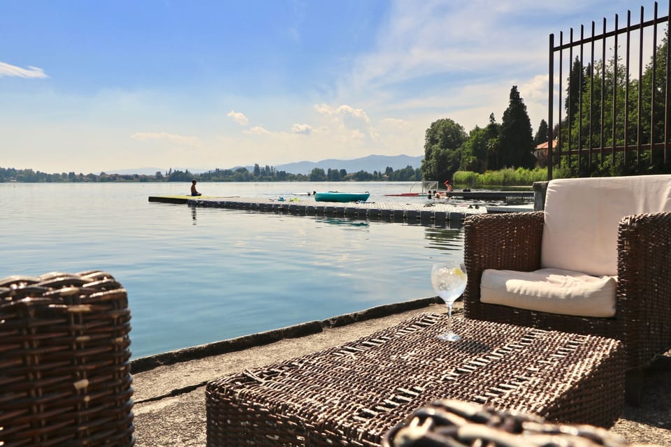 Family Apartment, 2 Bedrooms, 2 Bathrooms (Rododendro Rosso: Duplex with Pool,) | Exterior