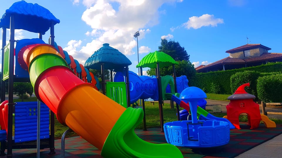 Children's play area - outdoor