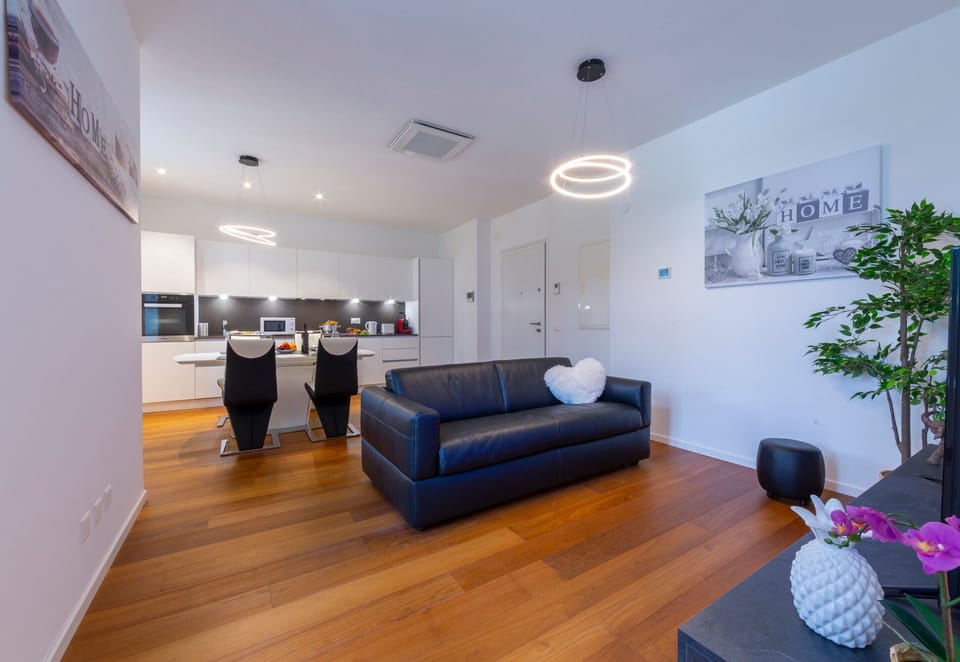 Family Apartment, 1 Bedroom, Balcony (Love of Lugano) | Interior
