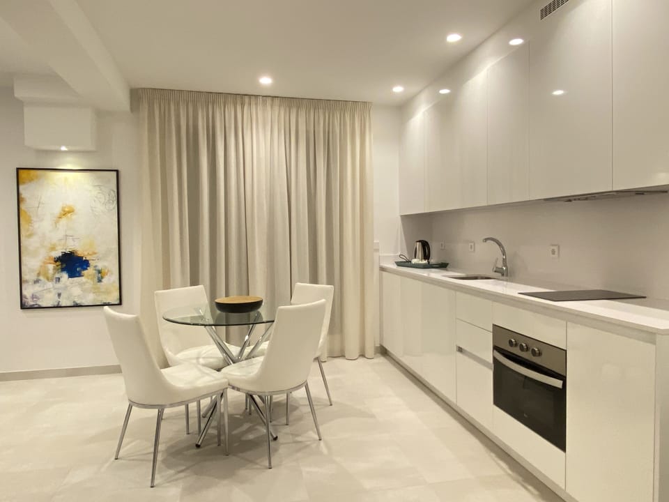 Apartment, 1 Bedroom | Private kitchen | Fridge, microwave, oven, stovetop