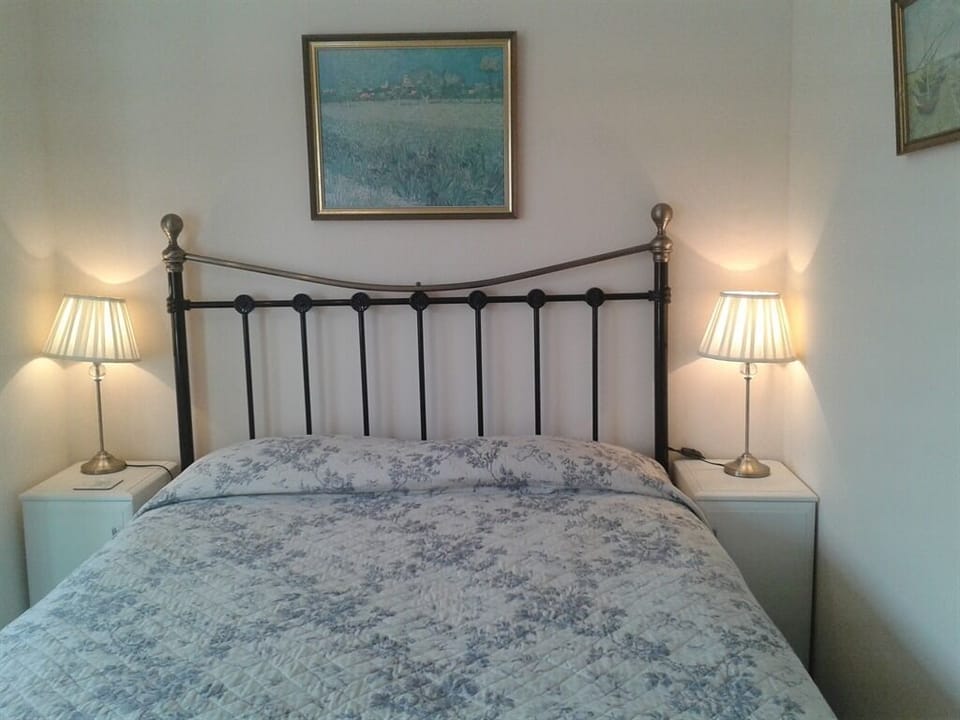 Double Room, Shared Bathroom