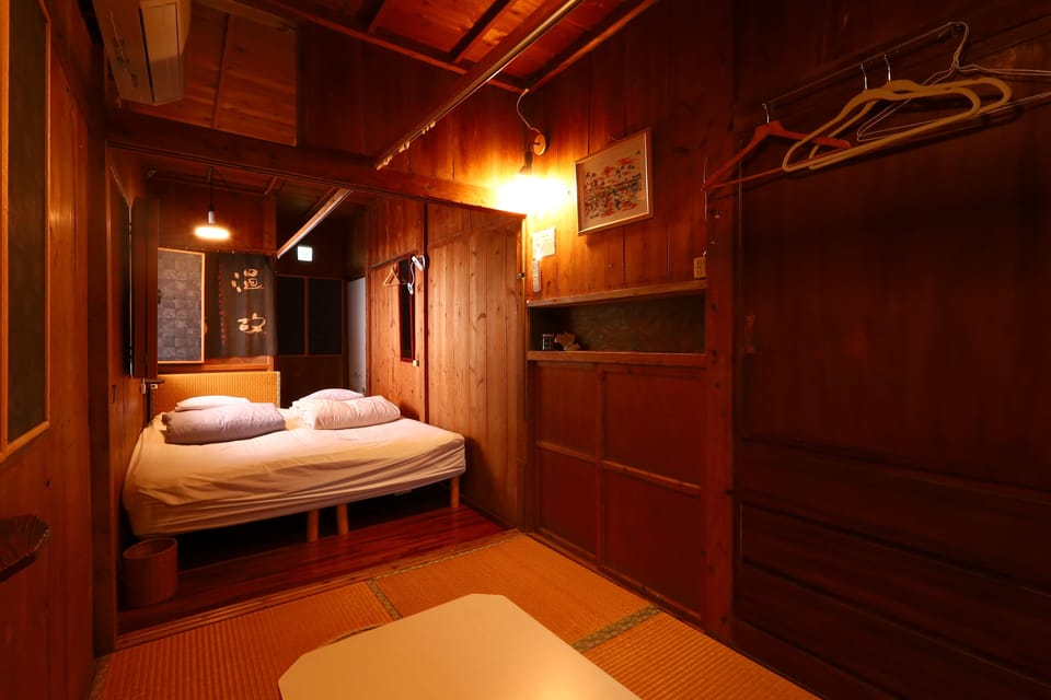 Shared Dormitory | Minibar, WiFi (free)