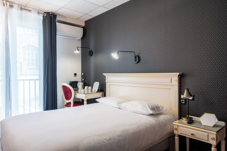 Single Room | Premium bedding, individually furnished, desk, blackout drapes