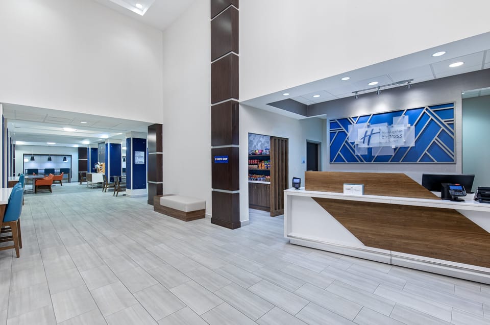 Holiday Inn Express Cleveland Northwest by IHG Hotel in Cleveland