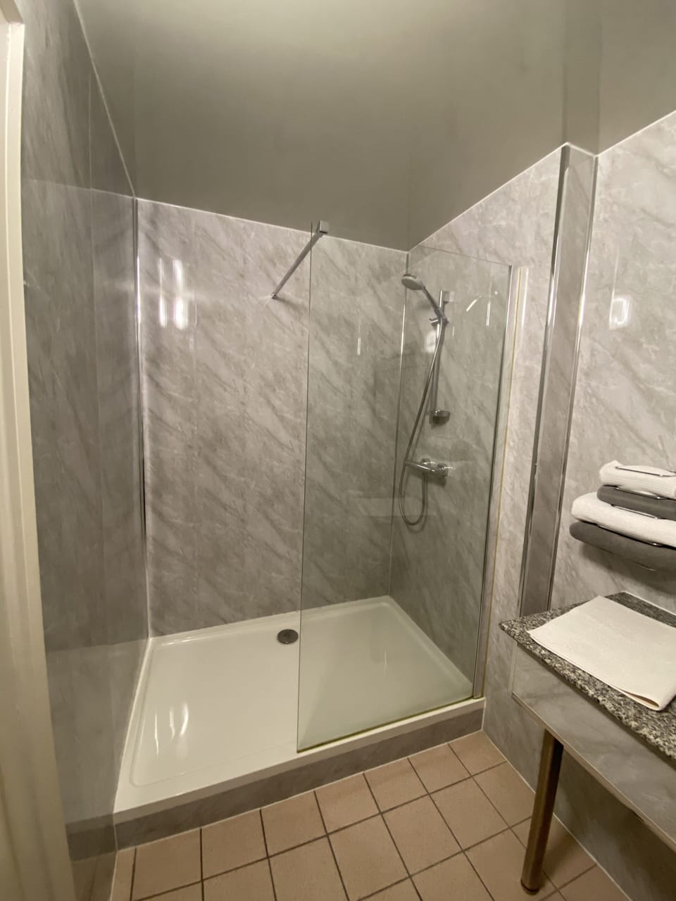 Superior Double Room | Bathroom | Free toiletries, hair dryer, towels, soap