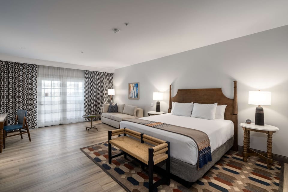 Room, 1 King Bed with Sofa bed (Oasis) | Premium bedding, individually decorated, individually furnished, desk