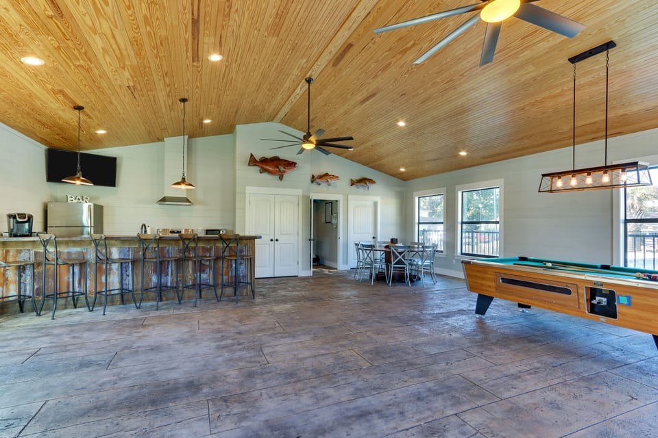 Game room