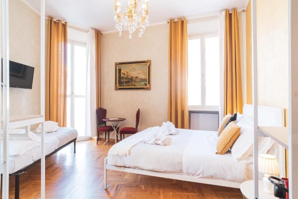 Executive Triple Room | Egyptian cotton sheets, premium bedding, down comforters, in-room safe