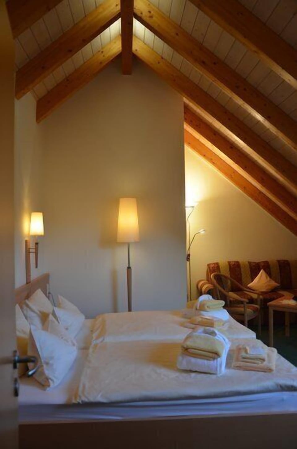 Comfort Double Room, Accessible, Non Smoking | Premium bedding, desk, cribs/infant beds, free WiFi