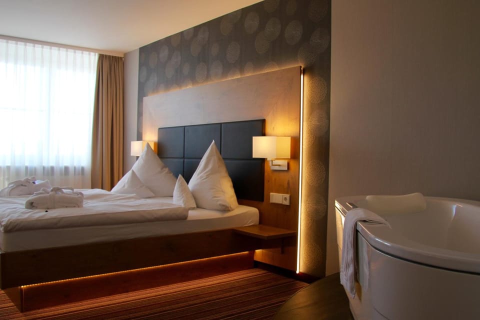 In-room safe, desk, blackout drapes, soundproofing