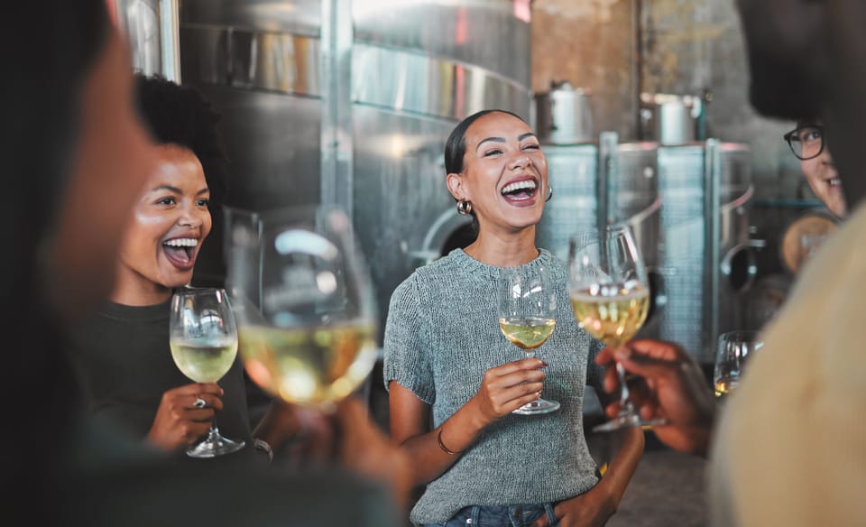 5 restaurants; breakfast, lunch, dinner, and brunch served