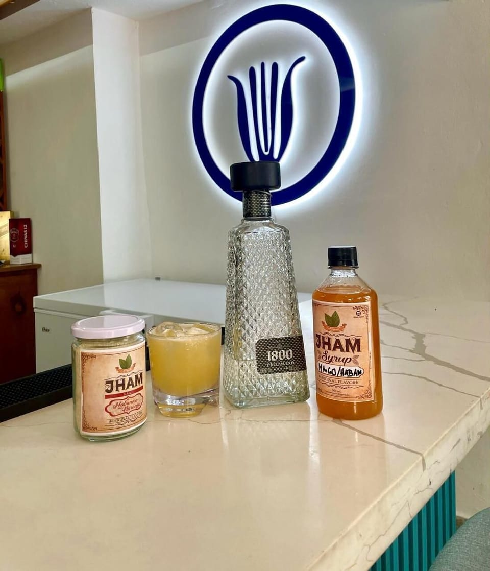 Snack bar
