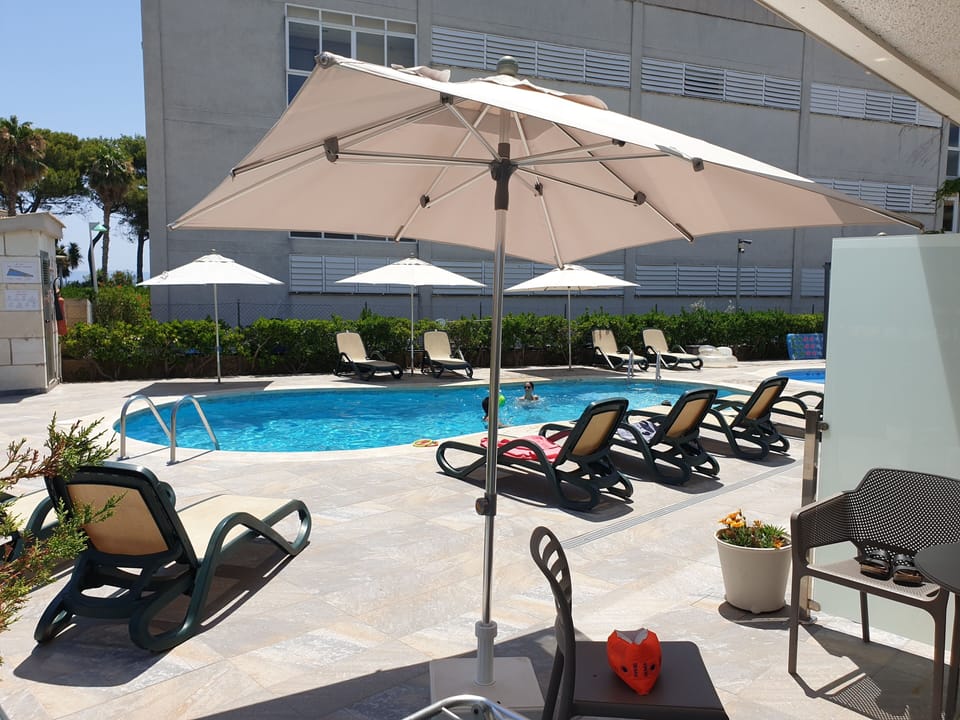 Sundeck