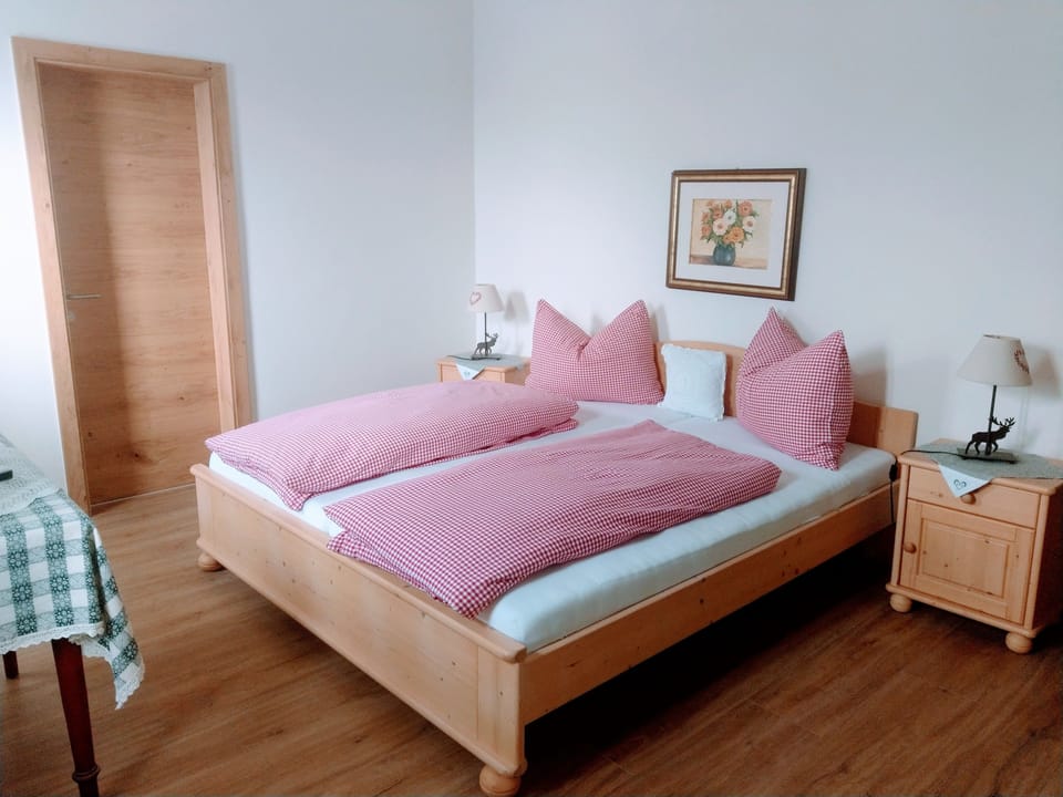 Double Room | 1 bedroom, down comforters, Select Comfort beds, blackout drapes