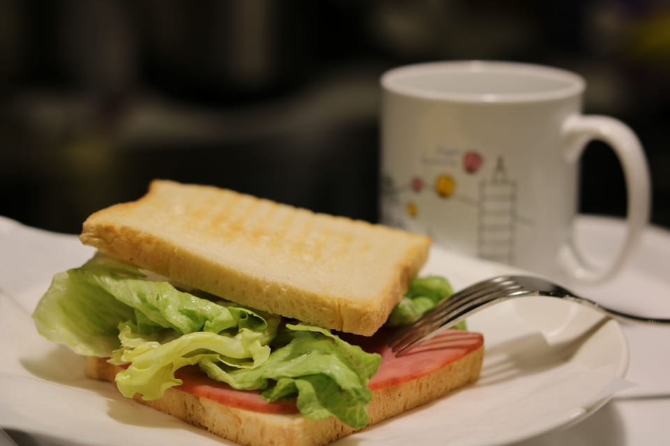 Free daily cooked-to-order breakfast