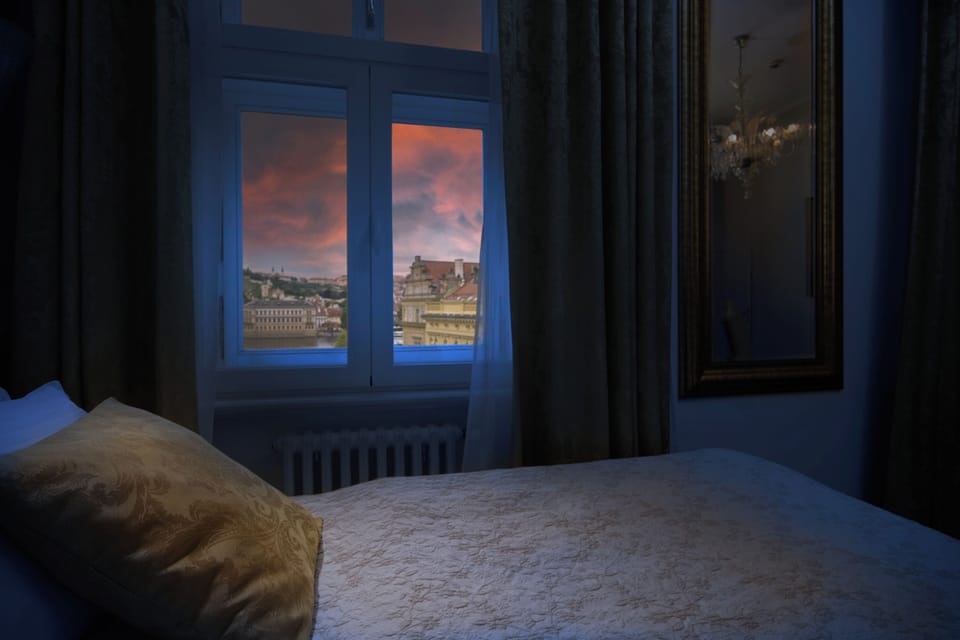 Superior Double or Twin Room, Ensuite, River View | Water view