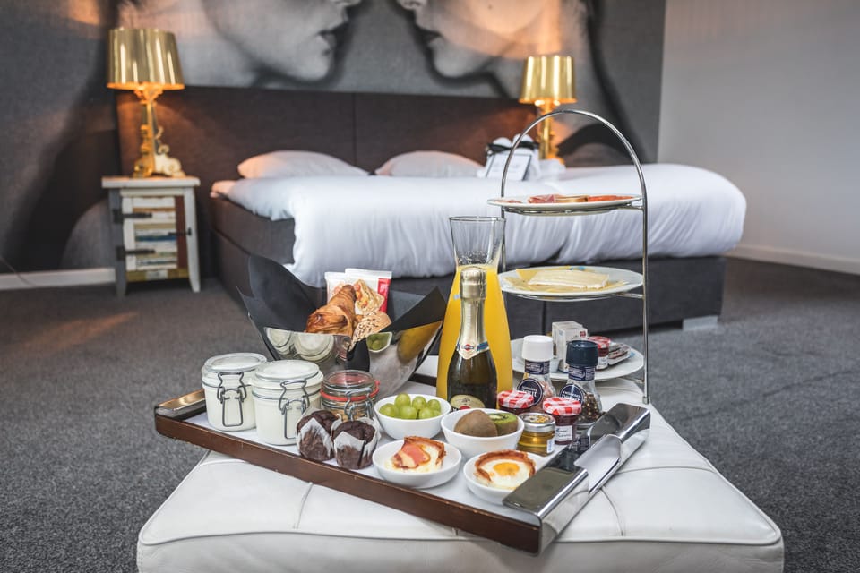 Royal Suite | Room service - dining