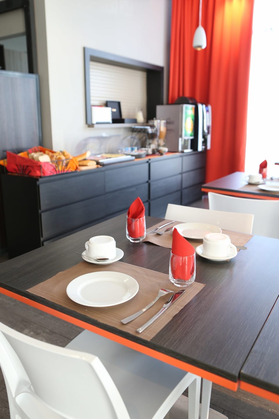 Breakfast area