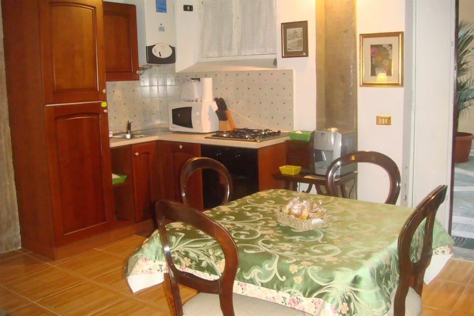 Room, 2 Queen Beds, Kitchenette | Private kitchen | Fridge, microwave, espresso maker, electric kettle