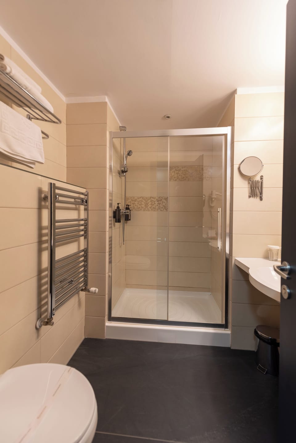Shower, free toiletries, hair dryer, bathrobes