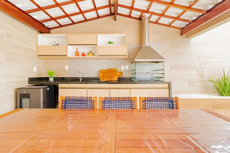 House | Dining